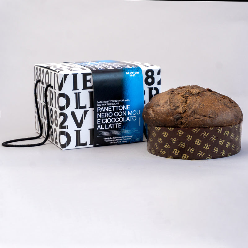 Panettone Nero con Mou e Cioccolato al Latte