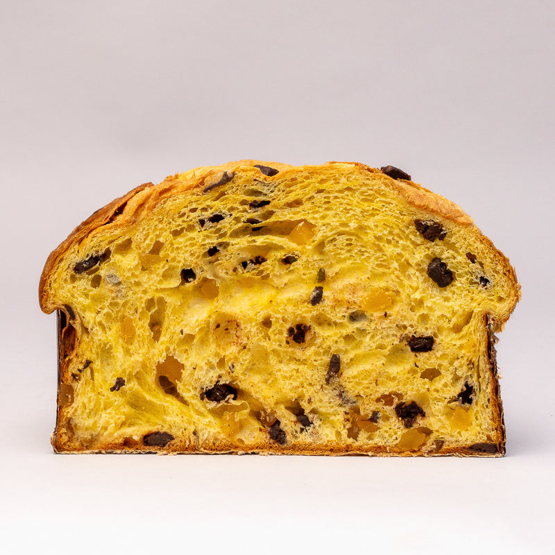 Panettone with mango and Mayan Red dark chocolate
